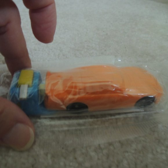 Zip Strip Racer Car Cereal Premium Rip N Zip Plastic Toy Car Collectible SEALED - Picture 6 of 6